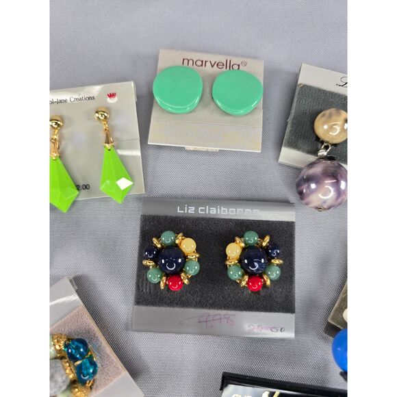 Lot of 8 Clip-on 80s 90s Earrings Carol Duaplaise Liz Claiborne Napier Marvella - Picture 4 of 8
